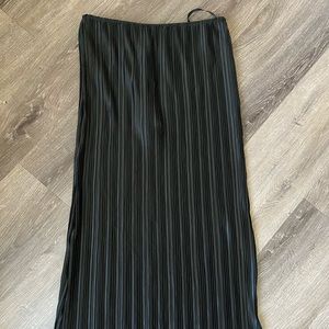 Black pleated midi skirt - Who What Wear collection, Small